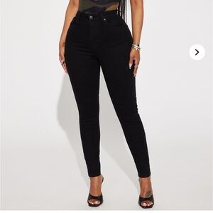 Fashion Nova Black Skinny Jeans